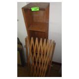 EXPANDING CHILD / DOGGIE GATE, OAK SHELF / CADDY >