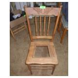 VINTAGE CHAIR (NEEDS SEAT)