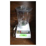 VINTAGE DAN WYCK BLENDER (UNTESTED)