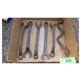 VTG  FORD SCRIPT OFFSET WRENCH & OPEN END BOX >>>>