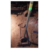 1 1/2 TON FLOOR JACK