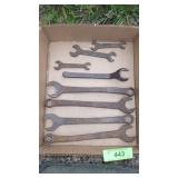 VINTAGE FORD SCRIPT WRENCHES & OPEN END BOX >>>>>>