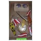 VINTAGE & NEWER FISHING LURES, SINKERS, CASTING>>>
