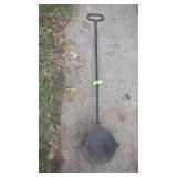 VINTAGE CAST IRON MELTING LADLE 4