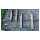2 VINTAGE WOODEN CLAMPS