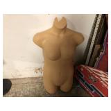 MANNEQUIN