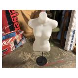 MANNEQUIN