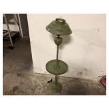 VINTAGE GREEN STAND UP LAMP