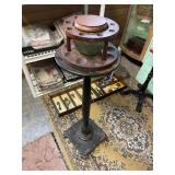 PEDESTAL STAND AND PIPE HOLDER