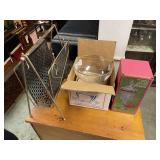 MAGAZINE RACK AND GLASSWARE