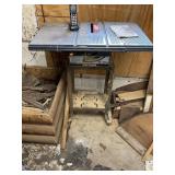 TABLE SAW ON STAND