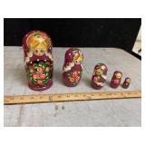 NESTING DOLLS