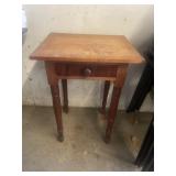 1 drawer stand