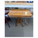 Antique pedestal table
