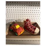 Childrenï¿½s toys