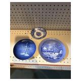Blue dishes