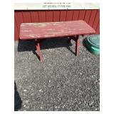 Picnic table
