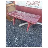 Picnic table