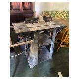 Craftsman router table