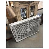 Safety gate