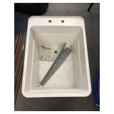Utility sink