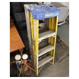 2 step ladders