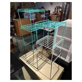 Metal interlocking stands