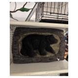 De Leon collectibles bear decor