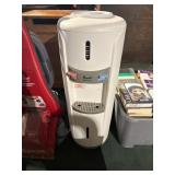 Water dispenser