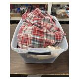 Tote with quilt fabrics