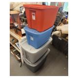 4 totes