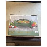 Electric skillet