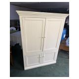 Cabinet on wheels