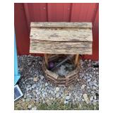 Small wood wishing well decor