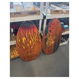 Triangle wood beach boards