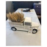 Rae Dunn metal truck