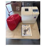 Bread maker with cover