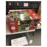 New gas grill