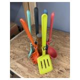 Kitchen utencils