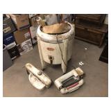 VINTAGE WASHING MACHINE