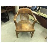 OAK ARM CHAIR