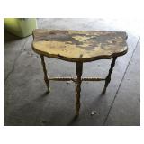 PAINTED ENDSTAND