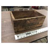 ADVERTISING BOX
