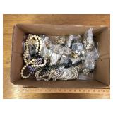 JEWELRY LOT