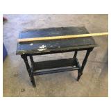 PAINTED END STAND