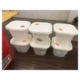 FOOD CONTAINERS