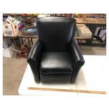 CHILDS RECLINER