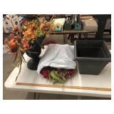 PLANTERS AND WREATHS