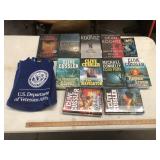 LOT OF BOOKS AND BAG