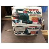 HOOVER TWIST AND VAC